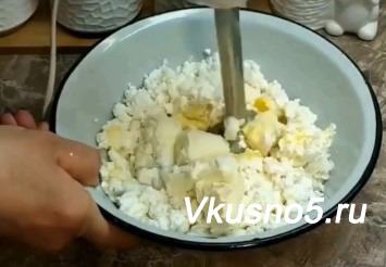 Рецепт приготовления плавленого сыра из творога в домашних условиях шаг 3